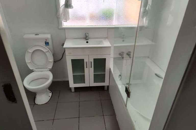 Photo of property in 3/8 Overton Road, Papatoetoe, Auckland, 2025