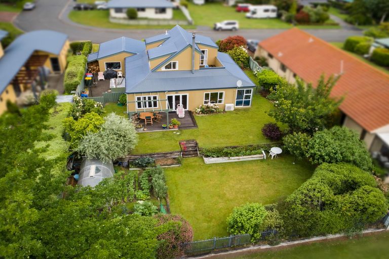 Photo of property in 11 Mansor Court, Cromwell, 9310