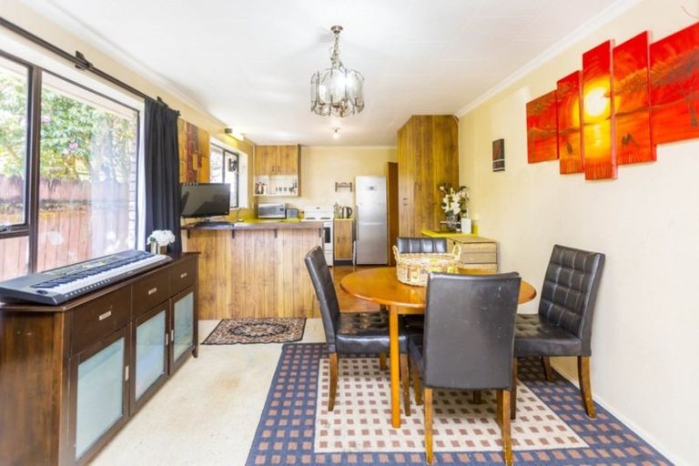 Photo of property in 10 Johnswood Grove, Clouston Park, Upper Hutt, 5018