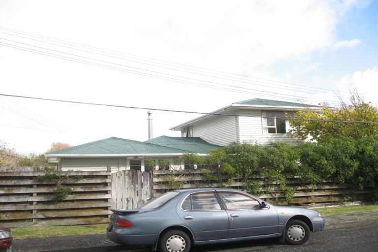 Photo of property in 76a Rata Road, Raumati Beach, Paraparaumu, 5032