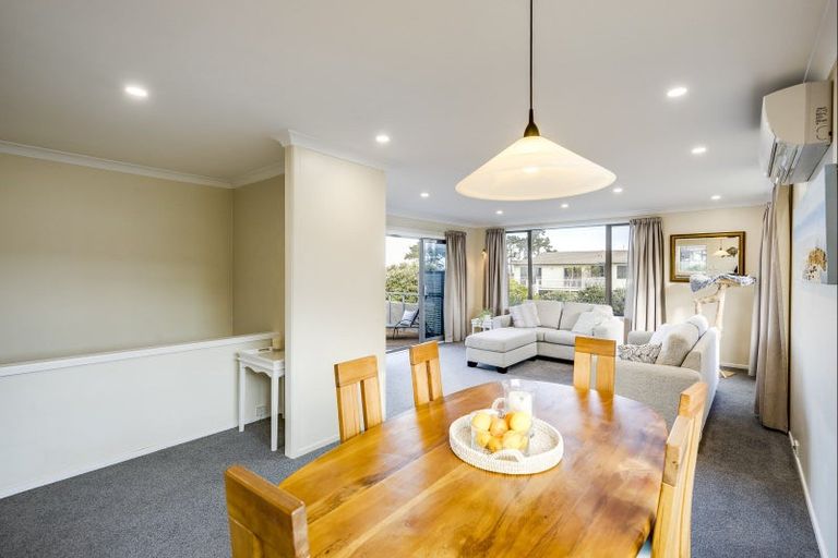 Photo of property in 6 Anthony Place, Bay View, Napier, 4104