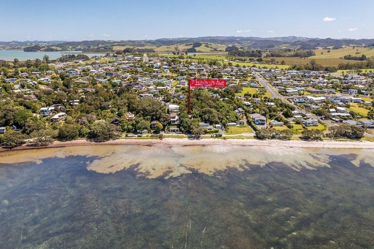 Photo of property in 7 Hibiscus Avenue, Snells Beach, 0920