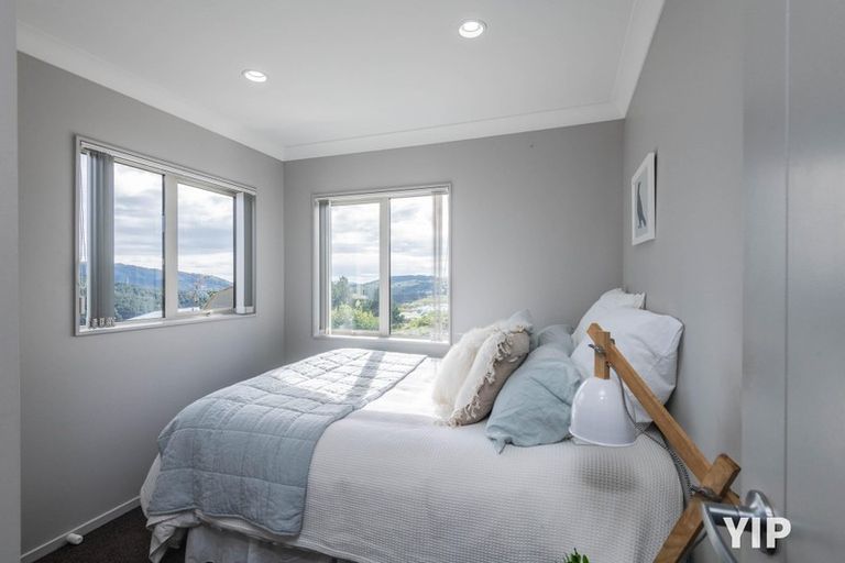 Photo of property in 235 Mark Avenue, Grenada Village, Wellington, 6037