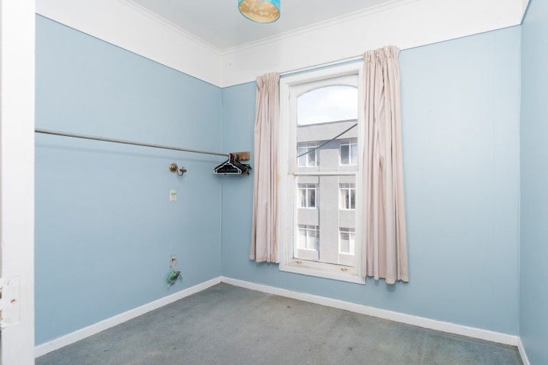 Photo of property in 9 Lipman Street, Mount Victoria, Wellington, 6011