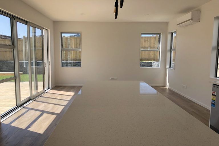 Photo of property in 53 Myland Drive, Hobsonville, Auckland, 0616