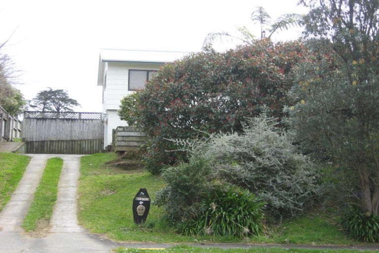 Photo of property in 70 Arundel Crescent, Westown, New Plymouth, 4310