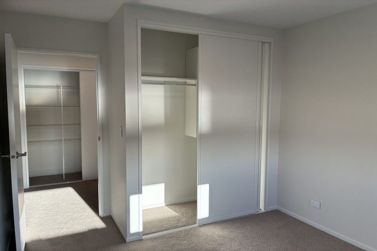 Photo of property in 101 Waituarua Drive, Takanini, Auckland, 2112
