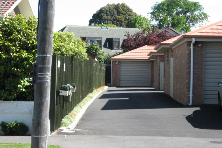 Photo of property in 4/3 Staveley Street, Avonhead, Christchurch, 8042