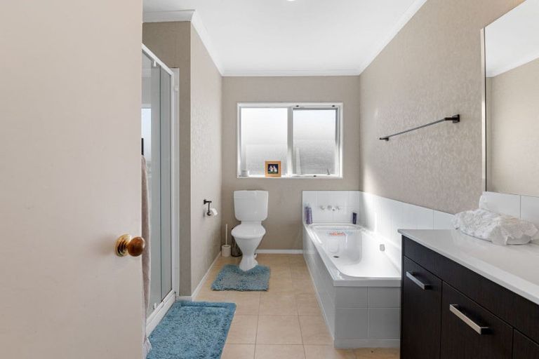 Photo of property in 480 Pukehangi Road, Pomare, Rotorua, 3015