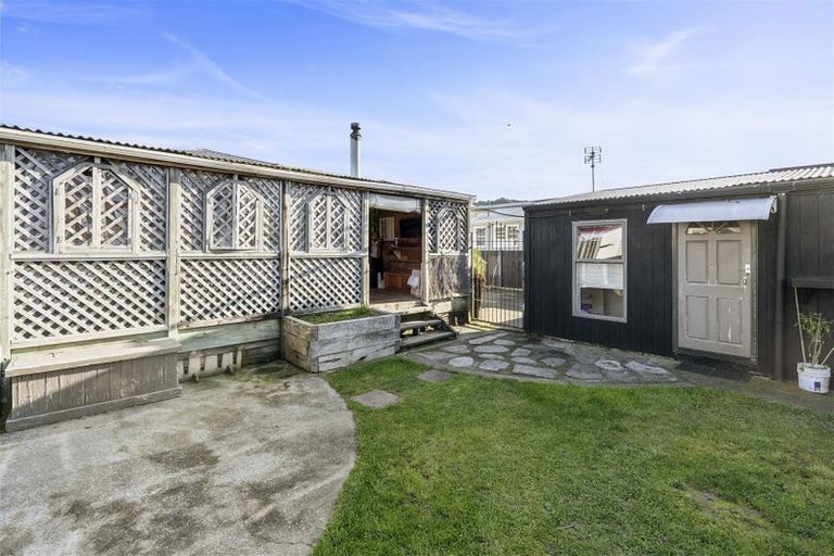 Photo of property in 20 Karamu Crescent, Wainuiomata, Lower Hutt, 5014