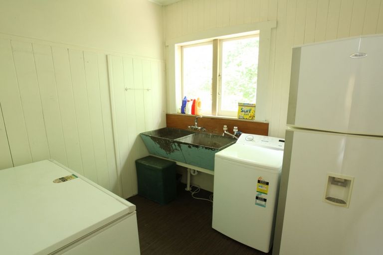 Photo of property in 56 Matakotea Road, Raglan, 3295
