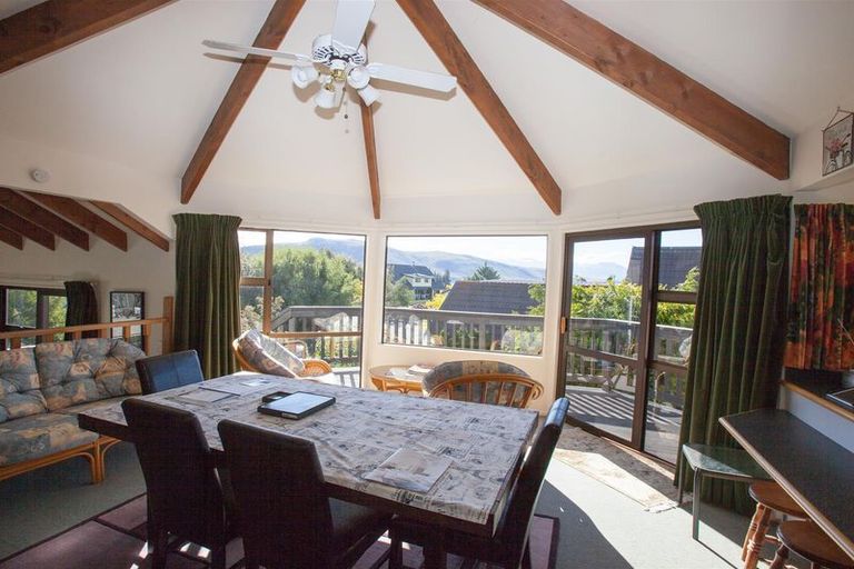 Photo of property in 1 Burnett Place, Lake Tekapo, 7999