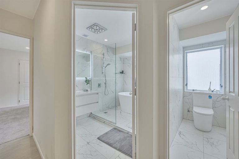 Photo of property in 1 Driscoll Place, Farm Cove, Auckland, 2012