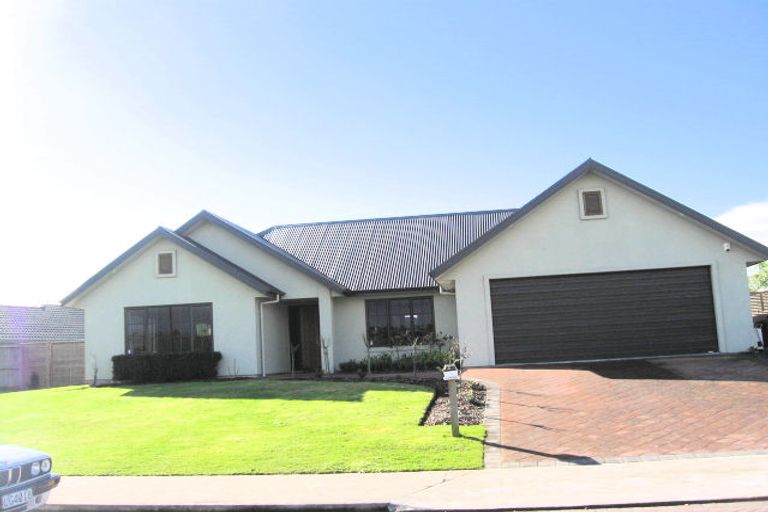 Photo of property in 50 Callum Brae Drive, Rototuna, Hamilton, 3210