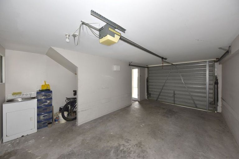 Photo of property in 4/252 Worcester Street, Christchurch Central, Christchurch, 8011
