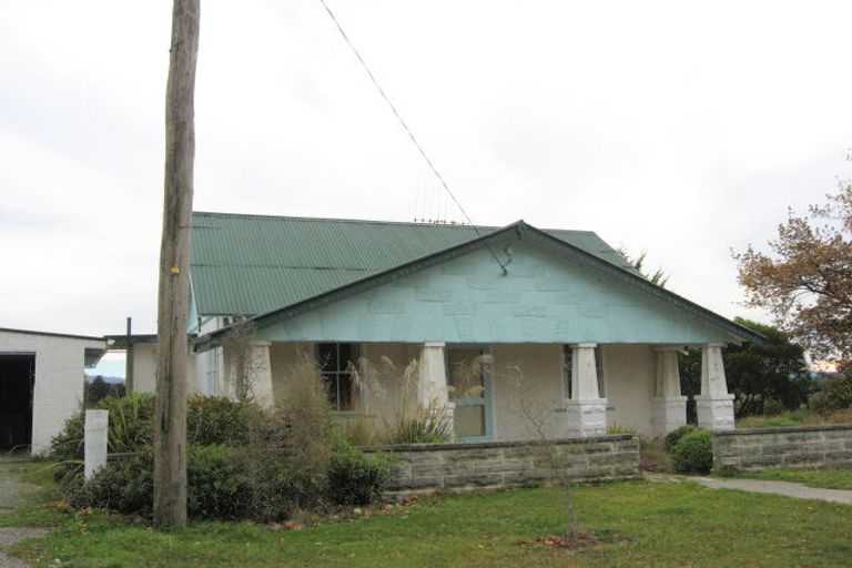 Photo of property in 19 Williams Street, Maheno, Oamaru, 9495