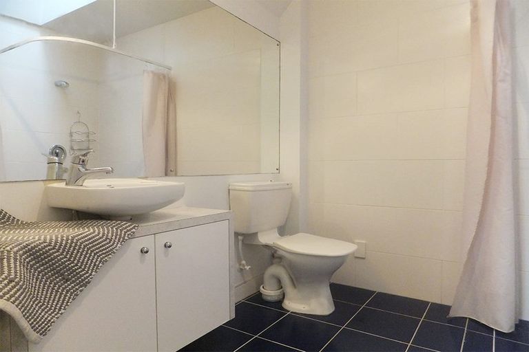 Photo of property in 5/69 Carlton Mill Road, Merivale, Christchurch, 8014