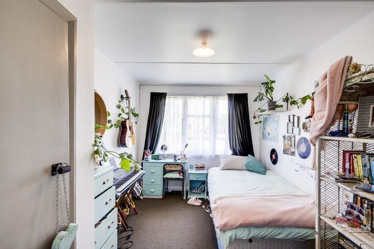 Photo of property in 46 Massey Crescent, Marewa, Napier, 4110