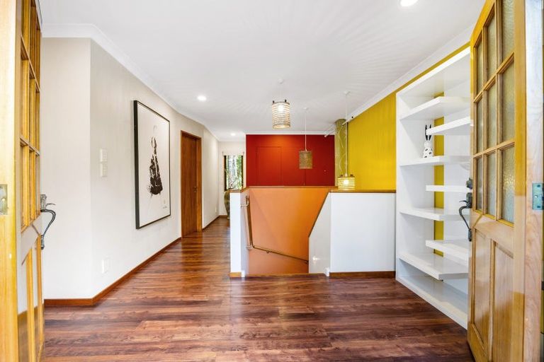 Photo of property in 33 Treetops Way, Bayview, Auckland, 0629