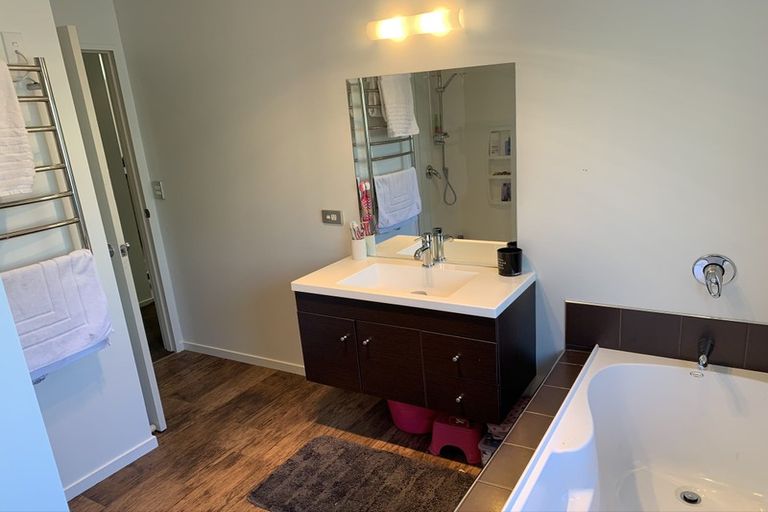 Photo of property in 13a Niger Street, Wanaka, 9305