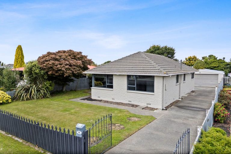 Photo of property in 84 Foremans Road, Islington, Christchurch, 8042