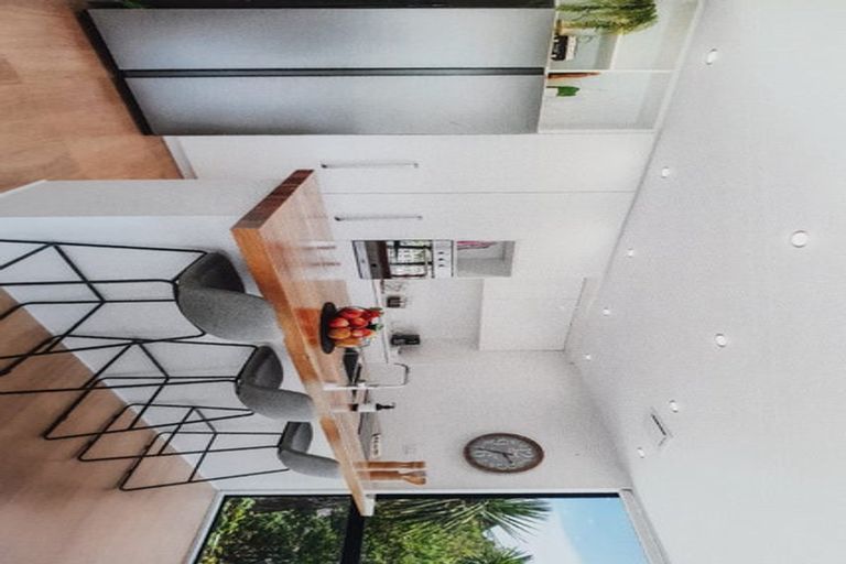 Photo of property in 33 Durness Place, Red Beach, 0932