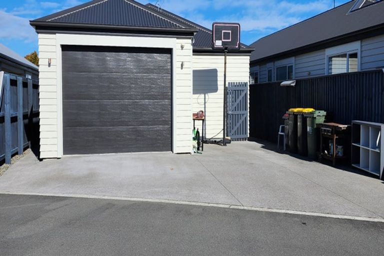 Photo of property in 34 Solander Road, Pegasus, 7612