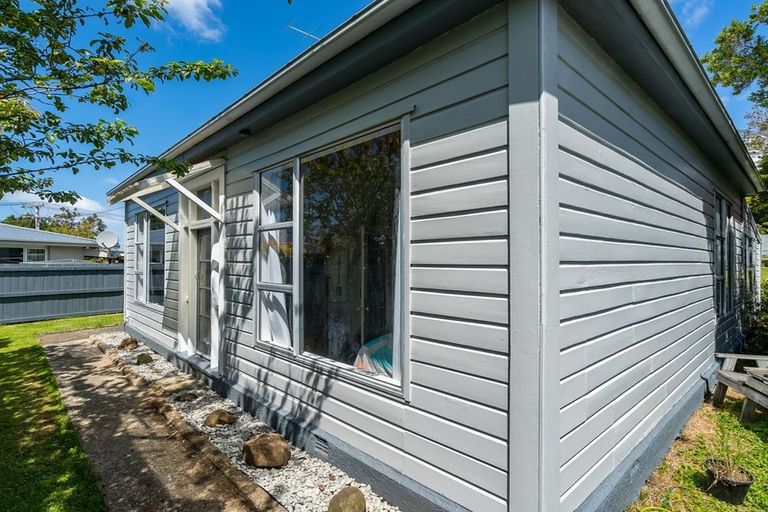 Photo of property in 4 Ashmore Street, Halfway Bush, Dunedin, 9010