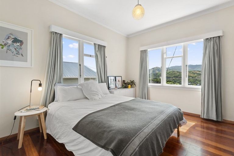 Photo of property in 27 Hudson Street, Island Bay, Wellington, 6023