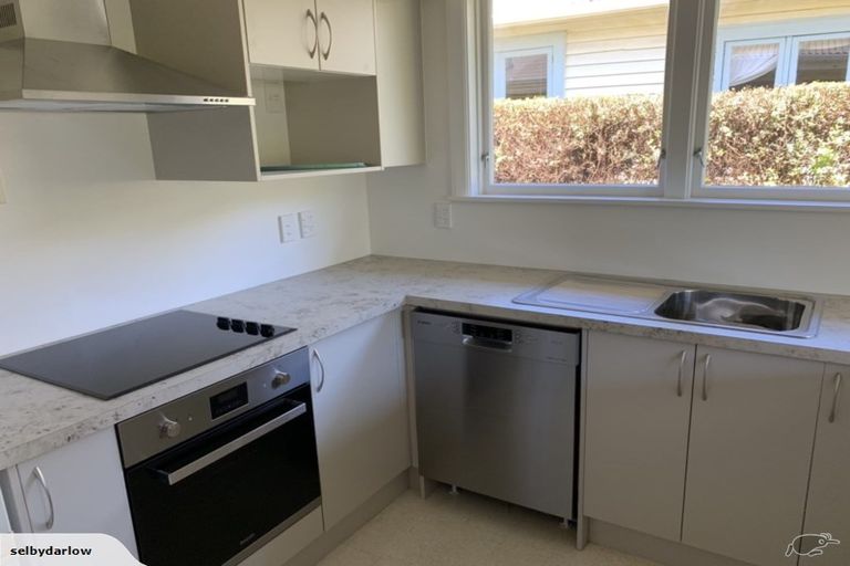 Photo of property in 10 Toenga Road, Pukerua Bay, 5026