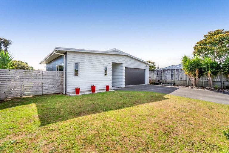 Photo of property in 4 Coby Sydney Drive, Bell Block, New Plymouth, 4312