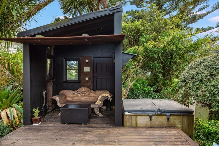 Photo of property in 165 Hanson Street, Newtown, Wellington, 6021