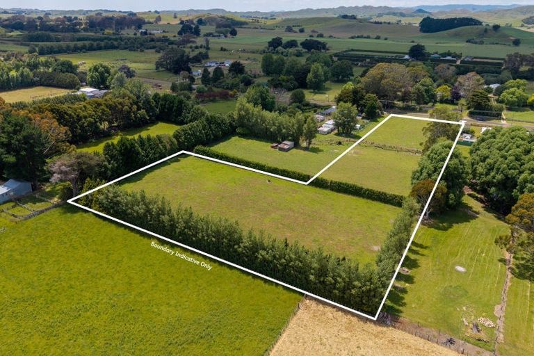 Photo of property in 31 Gladstone Street, Woodville, 4920