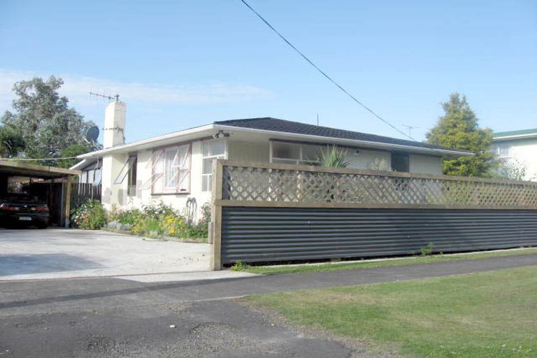 Photo of property in 2 Burmah Street, Aramoho, Whanganui, 4500