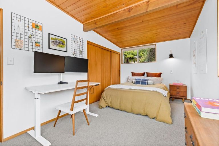 Photo of property in 190a Hutchinson Avenue, New Lynn, Auckland, 0600