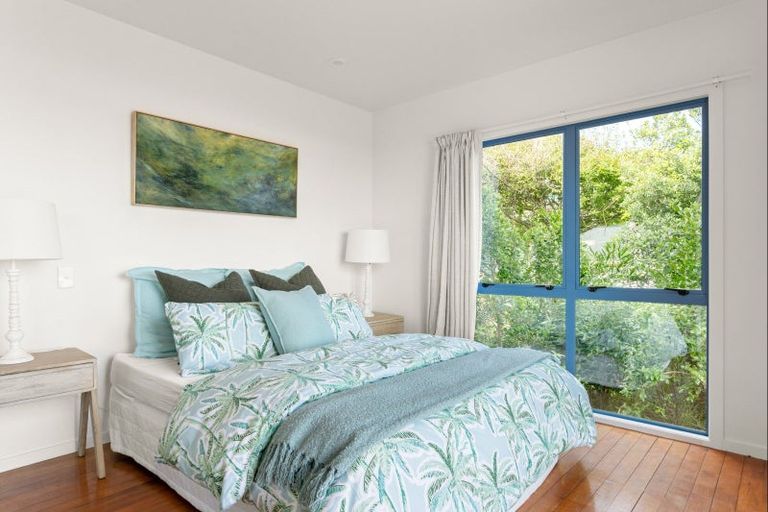 Photo of property in 8 Makorori Beach Road, Makorori, Gisborne, 4073