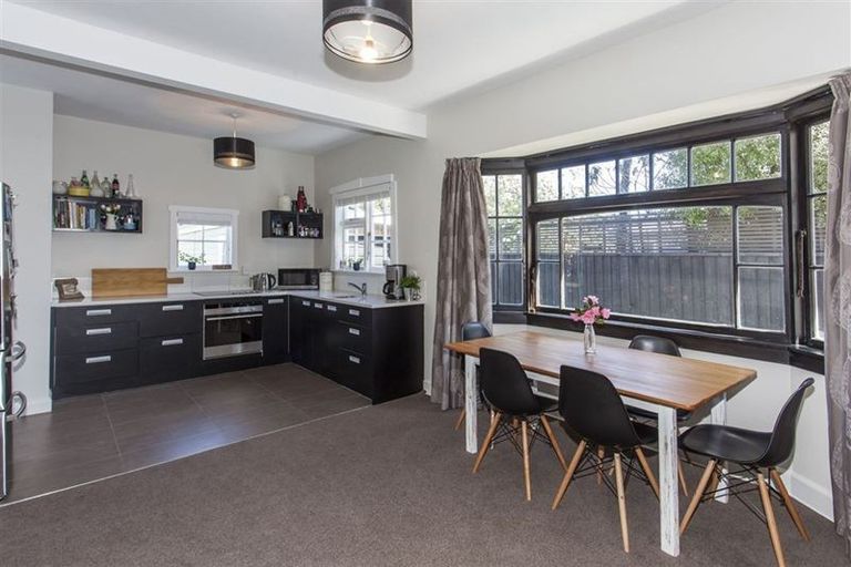 Photo of property in 8 Eversleigh Street, St Albans, Christchurch, 8014