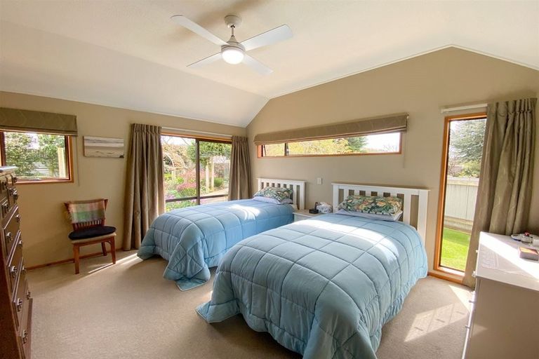 Photo of property in 12 Walbrook Crescent, Oamaru North, Oamaru, 9400