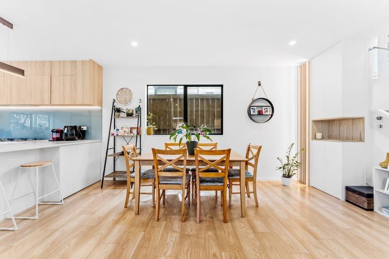 Photo of property in 49 Kea Road, Silverdale, 0932