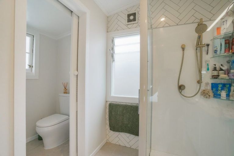 Photo of property in 1/354 Great South Road, Opaheke, Papakura, 2113