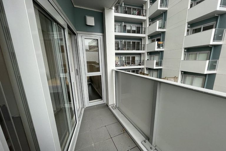Photo of property in Soho Apartments, 212/74 Taranaki Street, Te Aro, Wellington, 6011