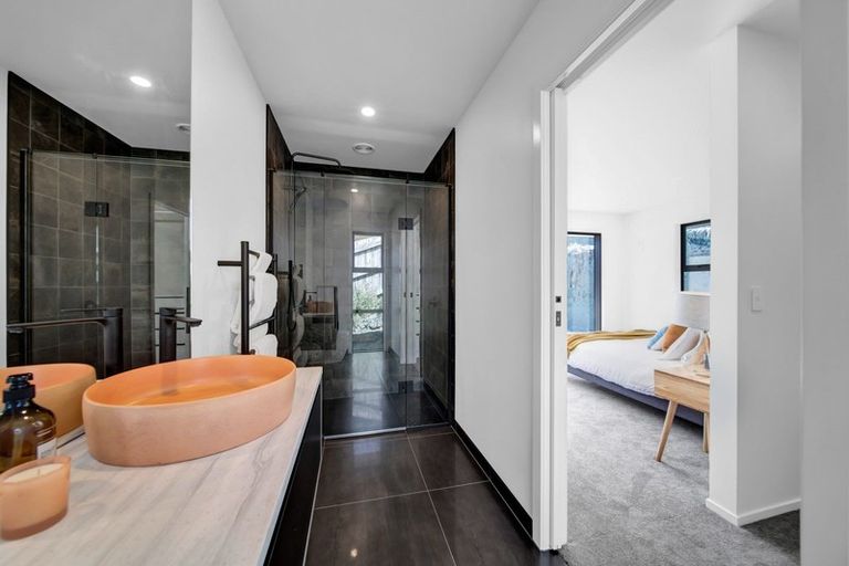 Photo of property in 10c Anderson Way, Highlands Park, New Plymouth, 4312