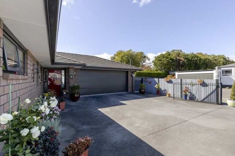 Photo of property in 7d Hinau Street, Inglewood, 4330