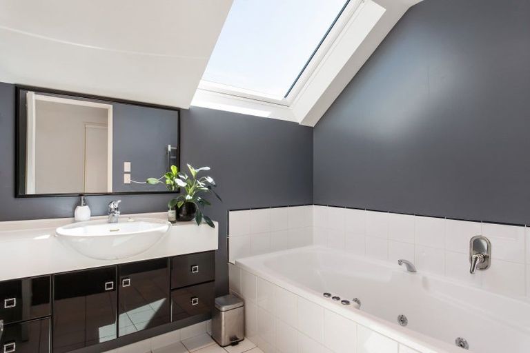 Photo of property in 59c Bowenvale Avenue, Cashmere, Christchurch, 8022