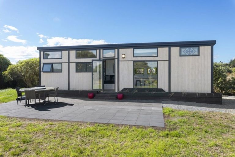 Photo of property in 184 Paetawa Road, Peka Peka, Waikanae, 5391