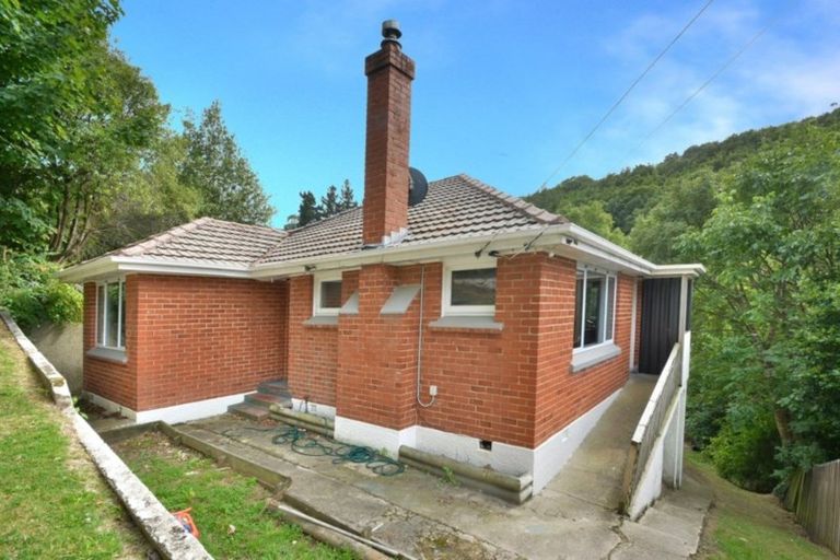 Photo of property in 59 Glen Road, Mornington, Dunedin, 9011
