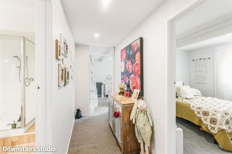 Photo of property in 6 Rakino Avenue, Manly, Whangaparaoa, 0930