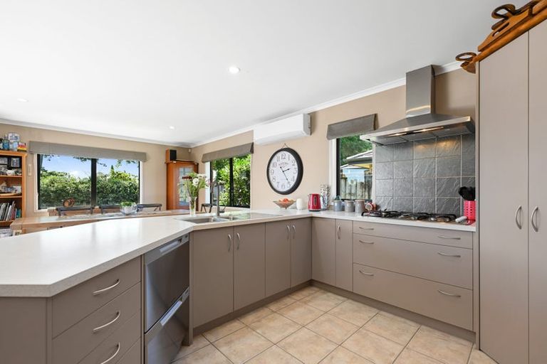 Photo of property in 34 Nielsen Gardens, Rototuna, Hamilton, 3210