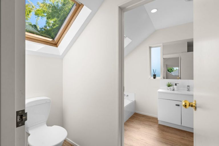 Photo of property in 36a Berkshire Drive, Avonhead, Christchurch, 8042