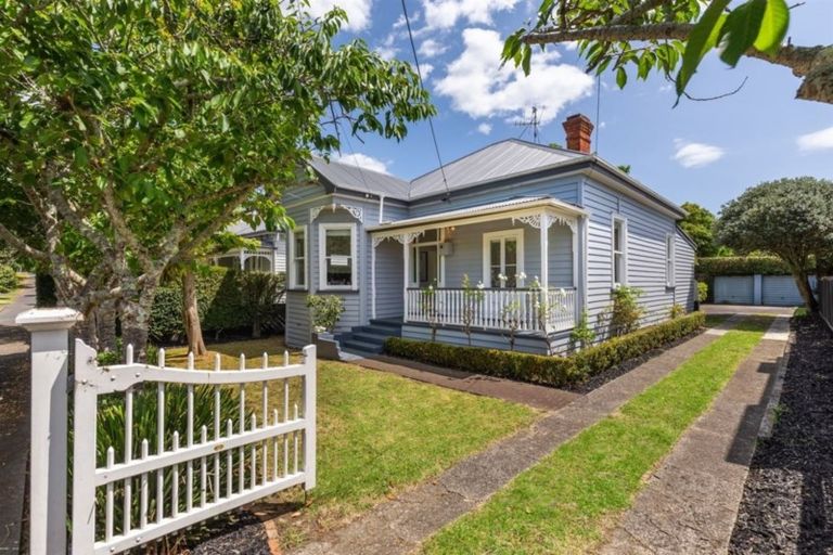 Photo of property in 45 Paice Avenue, Sandringham, Auckland, 1025